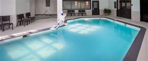 Hotels near Nashville, TN - Hilton Brentwood Suites