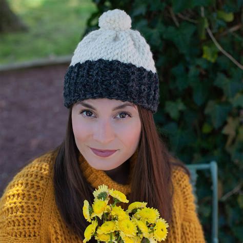 Free Loom Knit Hat Pattern | Loom Knitting by This Moment is Good!