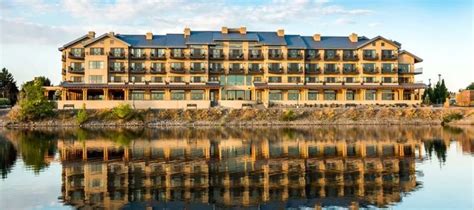 Coastal Comfort-Best Resorts in Washington State for a Stay