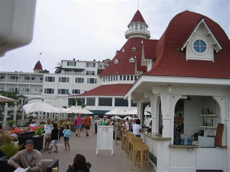 Hotel Del Coronado Deck - Photos from Chris Hardie