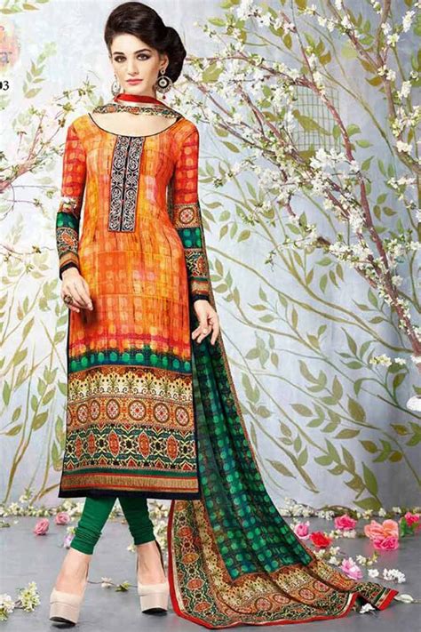 Clothing for women in Pakistan. Let’s bandy Pakistani suits. It’s each ...