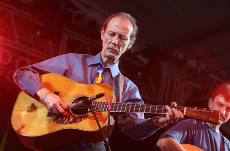 Tony Rice, Bluegrass Guitarist, Dies at 69