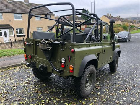 Landrover Defender: Land Rover Defender Wolf XD 90 Soft Top 300 Tdi ...