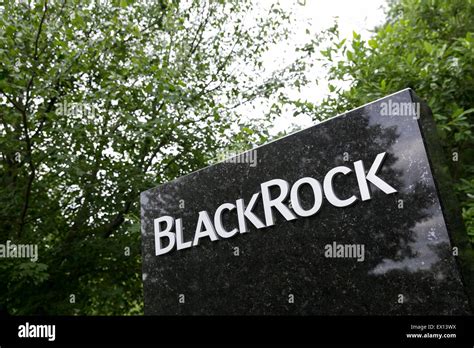 Blackrock logo hi-res stock photography and images - Alamy