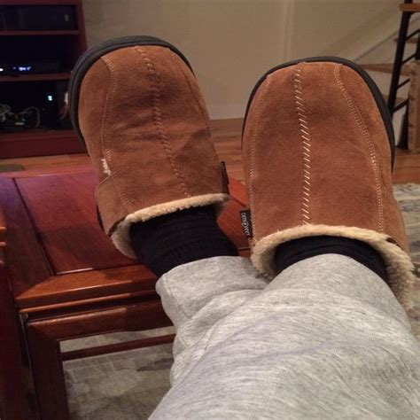 The Coziest Slippers With Arch Support That Reviewers Swear By