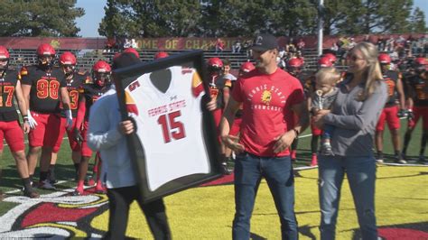 Ferris State retires Jason Vander Laan's jersey | wzzm13.com