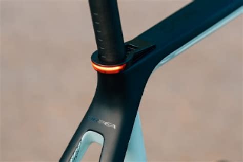 Orbea launch revamped Gain e-road bike for 2021, with fully internal cables and integrated ...