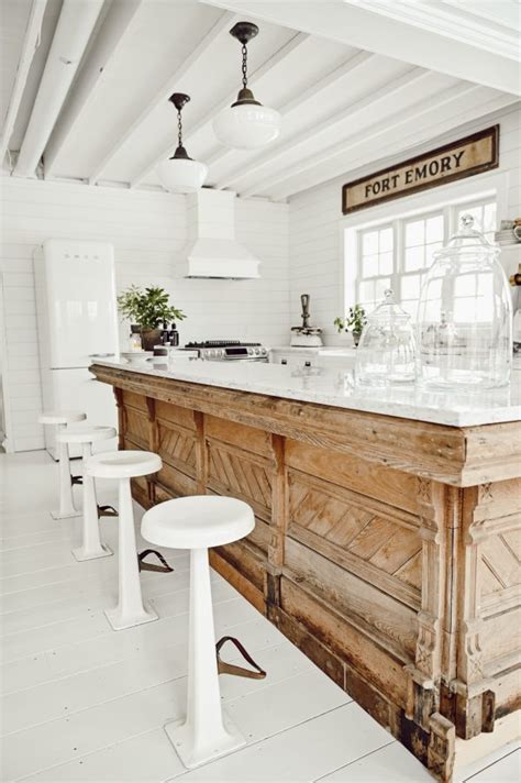 Antique Kitchen Island - HomeServicesNet