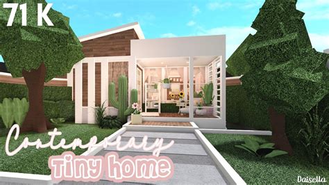 Small Bloxburg Modern House – Theme Loader