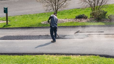 Asphalt Vs. Blacktop: Which Should You Use On Your Driveway?