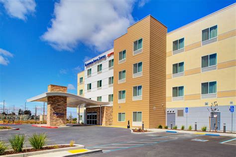 Fairfield Inn & Suites Hollister Local Info- Tourist Class Hollister ...