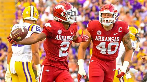 Razorbacks' Landon Jackson, Andrew Armstrong on facing Texas A&M ...