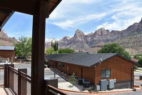 17 Best Hotels in Zion National Park for 2024 (Top-Rated Stays!)