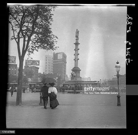 523 Columbus Statue New York Stock Photos, High-Res Pictures, and ...