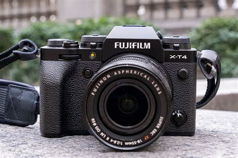 Fujifilm X-T4 announced with in-body image stabilization and flip-out ...