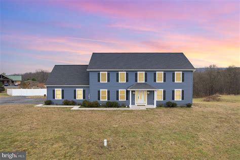 4 Leiter Dr, Duncannon, PA 17020 - See Est. Value, Schools & More