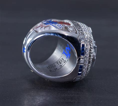 2020 LA Dodgers World Series Ring#N# – Gold & Silver Pawn Shop