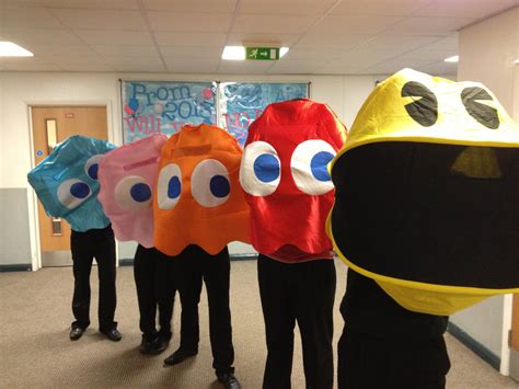 Pac-Man | Cheap Halloween Group Costumes | POPSUGAR Smart Living Photo 35