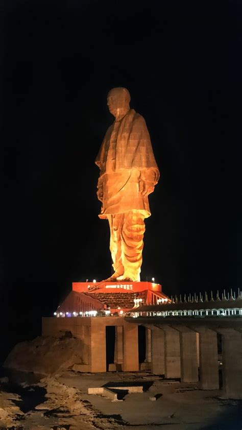 Statue of unity in night - PixaHive