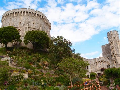 Sightseeing in London: Westminster Abbey, Buckingham Palace & Windsor Castle — Sherrelle