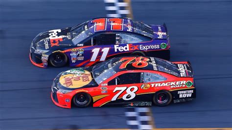 Martin Truex Jr. gets 2nd in Daytona 500 in photo finish | 9news.com