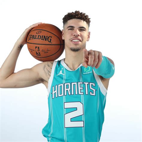 2048x2048 Resolution Charlotte Hornets New LaMelo Ball Ipad Air ...