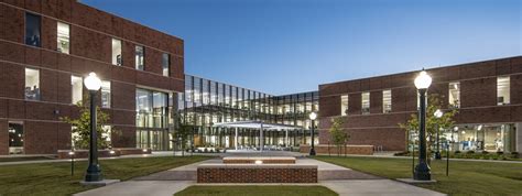 Applied Sciences Building | JQ Engineering