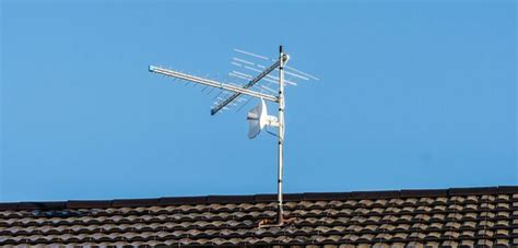 How To Mount Antenna On Roof? 3 Ways To Mount An Antenna