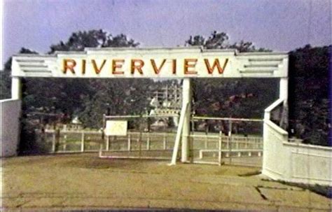 Des Moines... A Trip Back In Time - HeyGiud in 2021 | Riverview park, Riverview, Abandoned ...