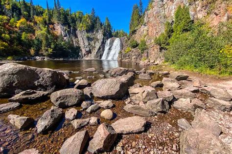 The Waterfalls at Tettegouche State Park - MN Trips