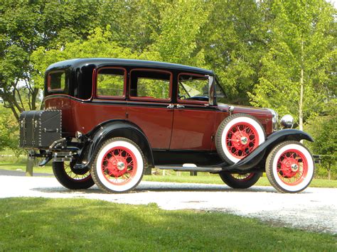 1931 Ford Model A | Volo Auto Museum