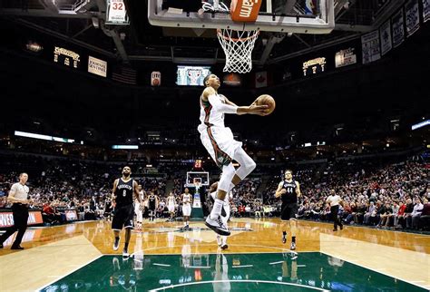 Who is Giannis Antetokounmpo? (2015 NBA Slam Dunk Contest) - syracuse.com