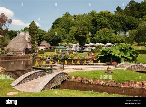 Rose Cottage Tea Gardens, Cockington Village, Torbay Stock Photo ...