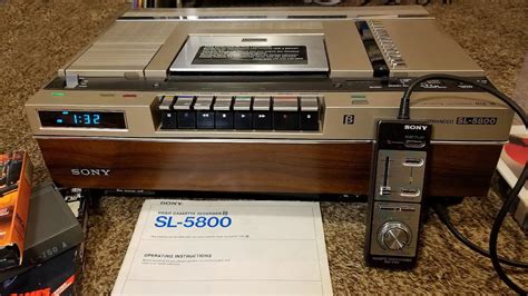 Sony SL-5800 Betamax VCR (from 1980) - YouTube