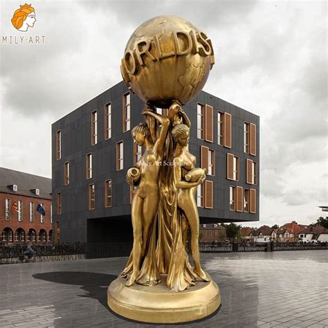 Casting Bronze The World is Yours Statue Replica for Sale - Mily