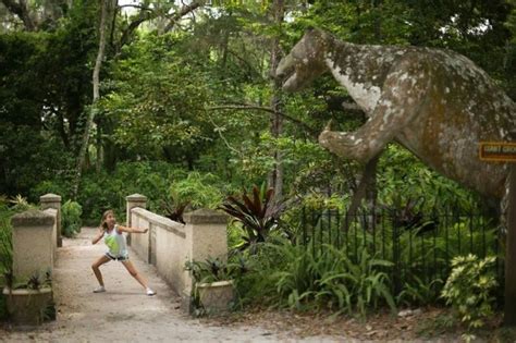 You Can Still Visit This Abandoned 1930s Amusement Park In Florida