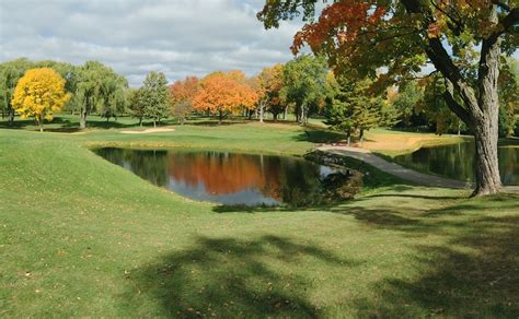 Meadowbrook Country Club Gallery - Wisconsin Golf Trips