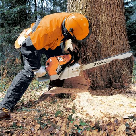 STIHL MS 881 Magnum® Chainsaw (25") | B.W. Machinery