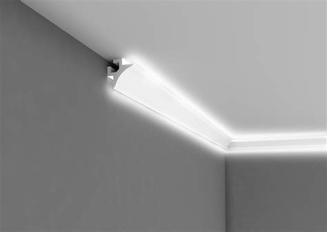 CORNICHE D’ÉCLAIRAGE INDIRECT | Strip lighting, Indirect lighting, Ceiling moulding