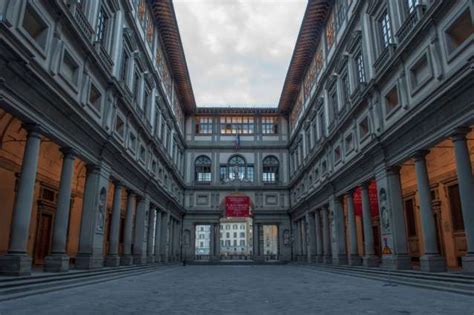 Group visit of the Galleria dell'Accademia and Uffizi Gallery