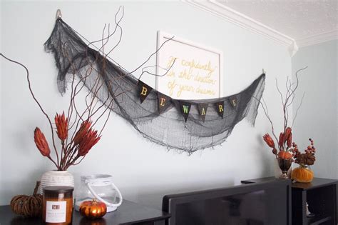 DIY Halloween Banner - Modern Day Moms