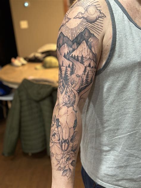 Large nature scene done at Black Fern Tattoo in Cincinnati, OH. @austin_lls did an awesome job ...