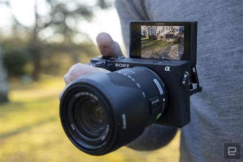 Sony A6400 camera review: Definitely not a vlogger's dream camera ...