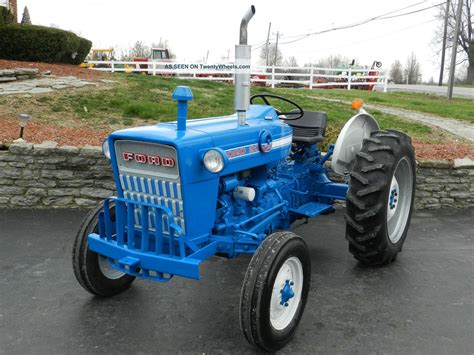 Tractors, Ford tractors, Classic tractor