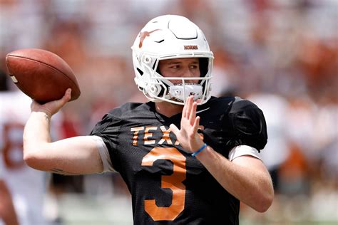 Arch Manning: Texas Football 2023 Preview: Early season prediction, key ...