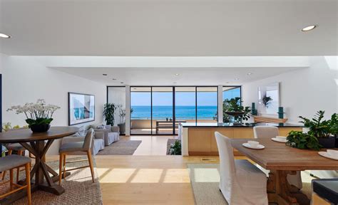 Take a look inside Gal Gadot's $5 million Malibu penthouse - Luxurylaunches