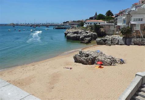 Praia da Rainha beach, Cascais