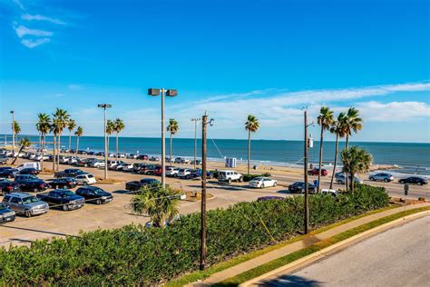 Beachfront Palms Hotel Galveston in Galveston: Find Hotel Reviews ...