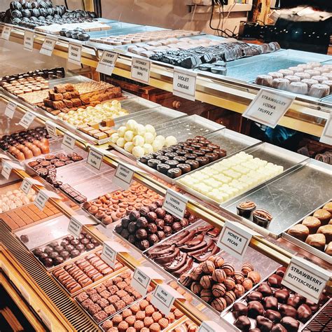 4 DELICIOUS York Chocolate Shops You Must Visit