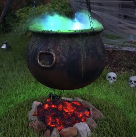 How to make bubbling witch’s cauldron with glowing coals on a budget